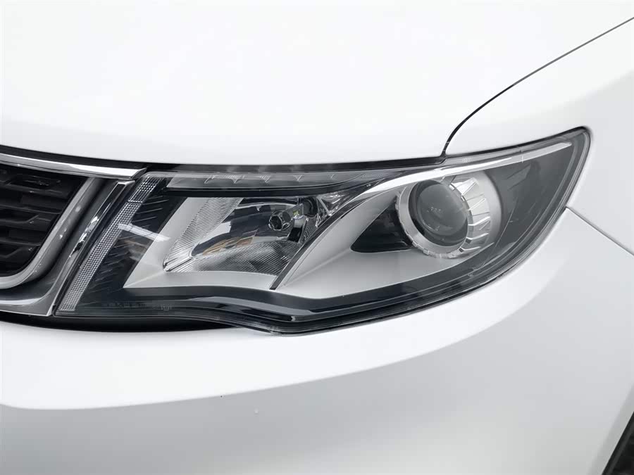 GEELY Boyue 2020 car image #8