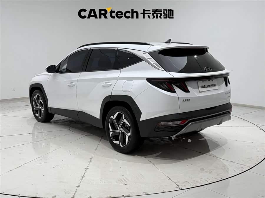 Hyundai Tucson 2024 car image #8