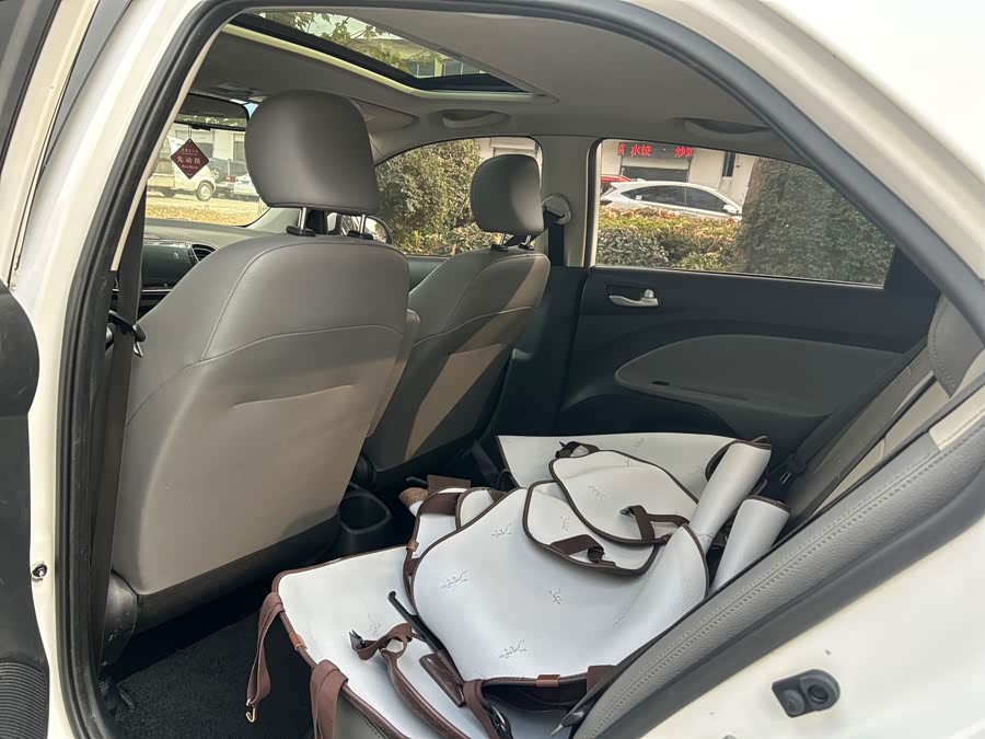 起亚 焕驰 2020 汽车图片 #8