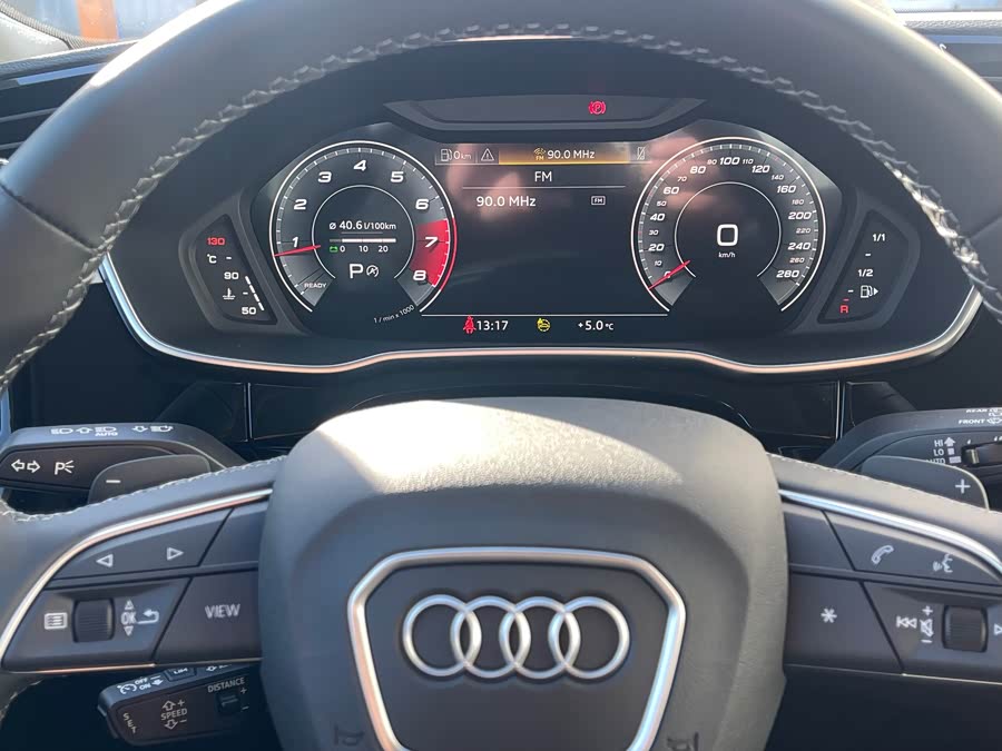 Audi Q3 2025 #8 Audi Q3 2025 car image #8