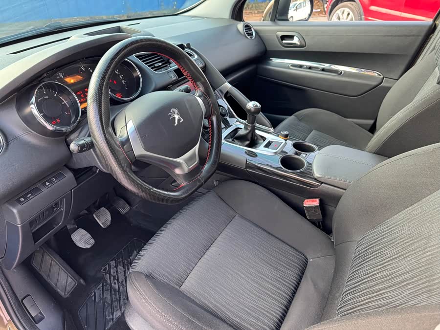 Peugeot 3008 2015 car image #8