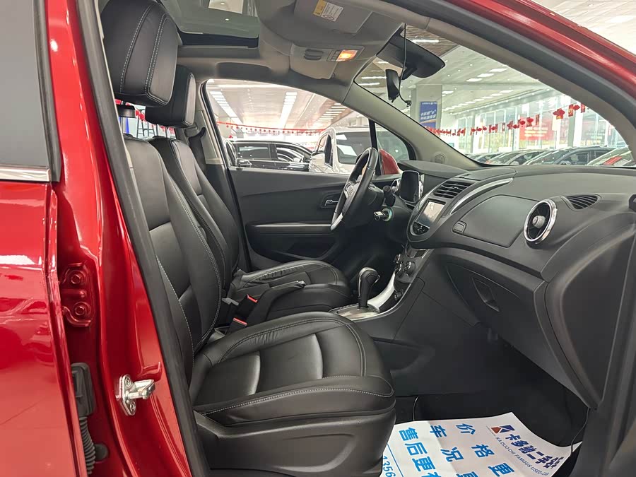 Chevrolet Tracker 2014 car image #8