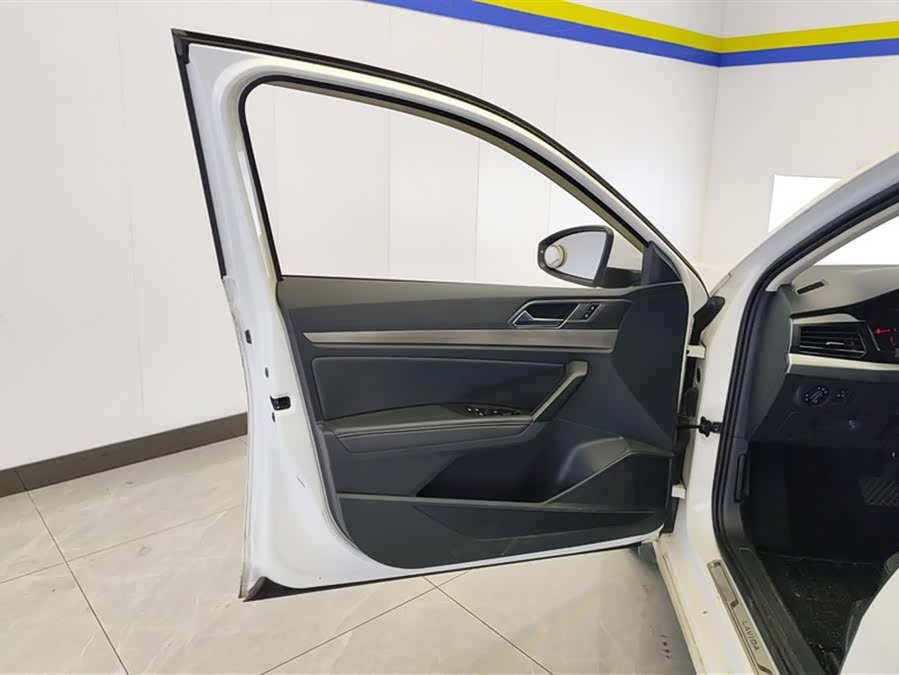 Volkswagen Lavida 2021 car image #8