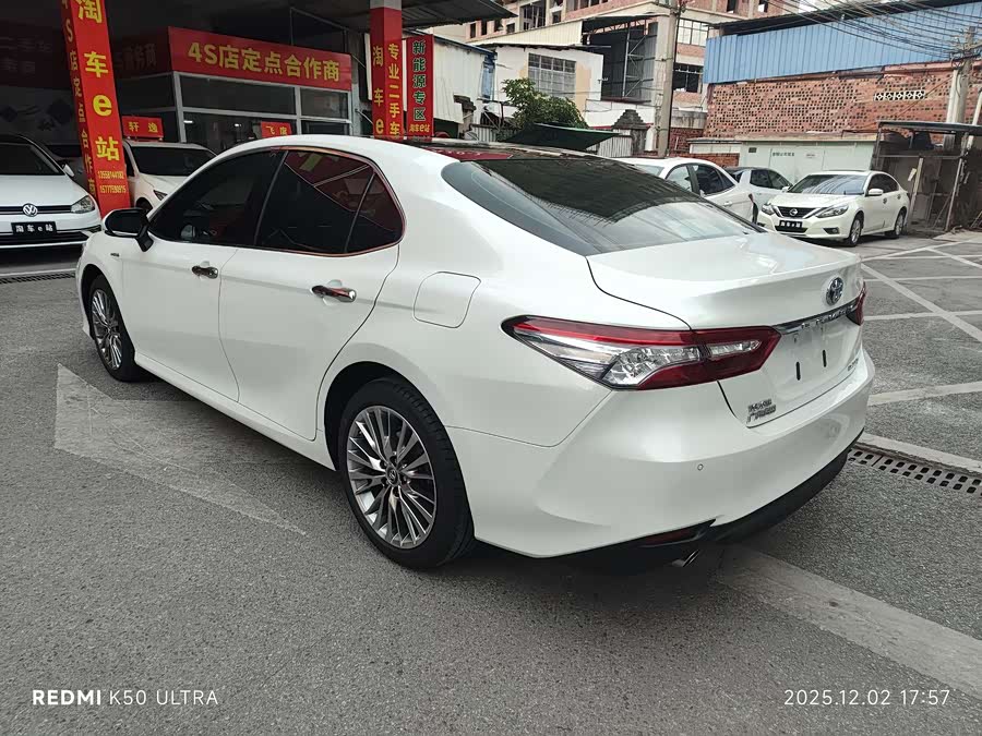 Toyota Camry 2018 صورة سيارة #8