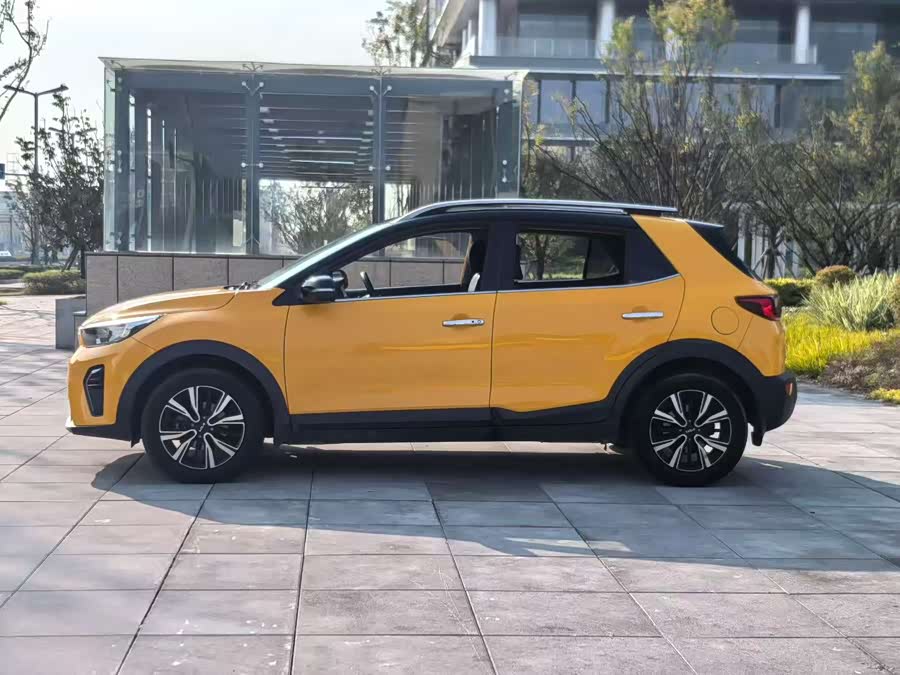 起亚 奕跑 2022 汽车图片 #8