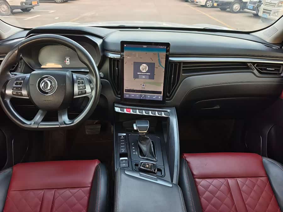 Forthing T5 2019 imagem de carro #8