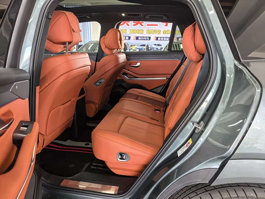 BYD Tang L 2025 image de voiture #8