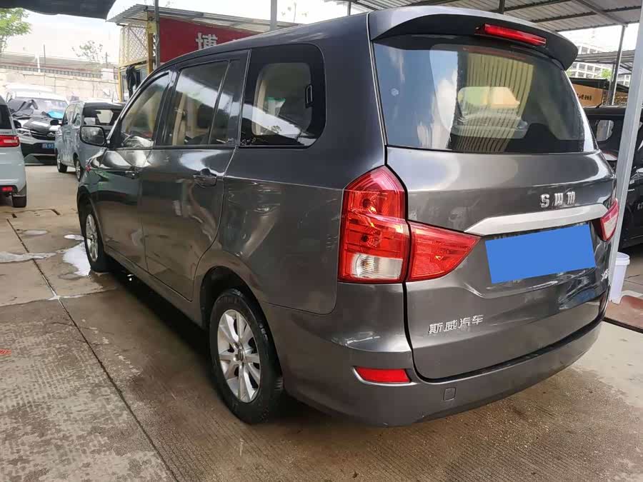 SWM X2 2021 изображение автомобиля #8