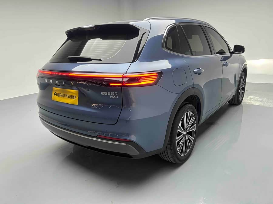 GEELY 2024 car image #8
