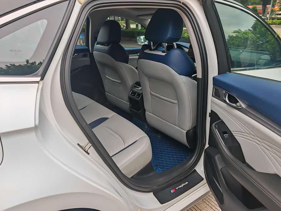 GEELY Preface 2021 صورة سيارة #8