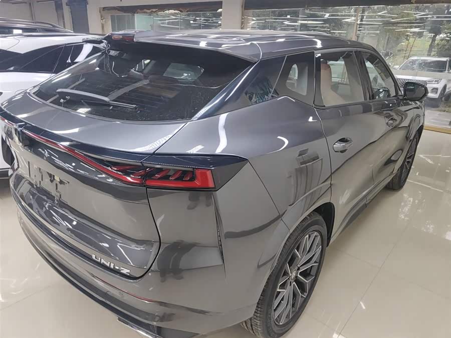 Changan UNI-Z 2025 car image #8