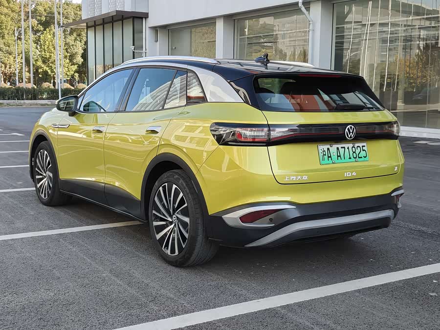 Volkswagen ID.4 X 2021 صورة سيارة #8