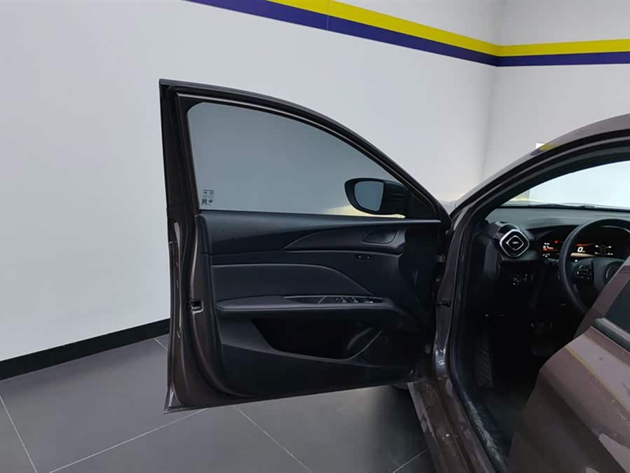 MG 5 2024 car image #8