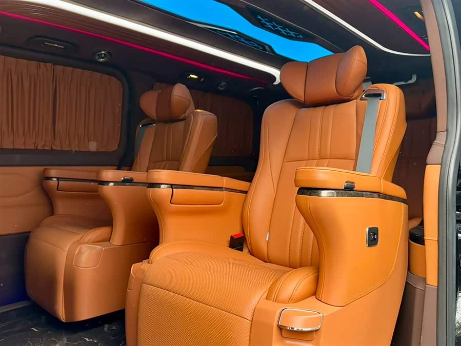 Toyota 2025 car image #8
