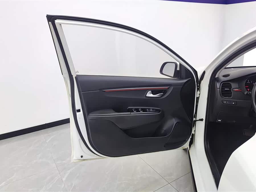 Kia Rio Cross 2019 car image #8