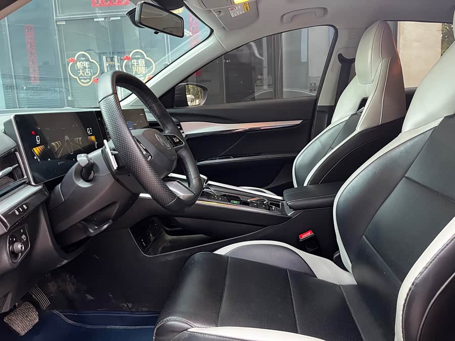 MG 5 Scorpio 2022 car image #8