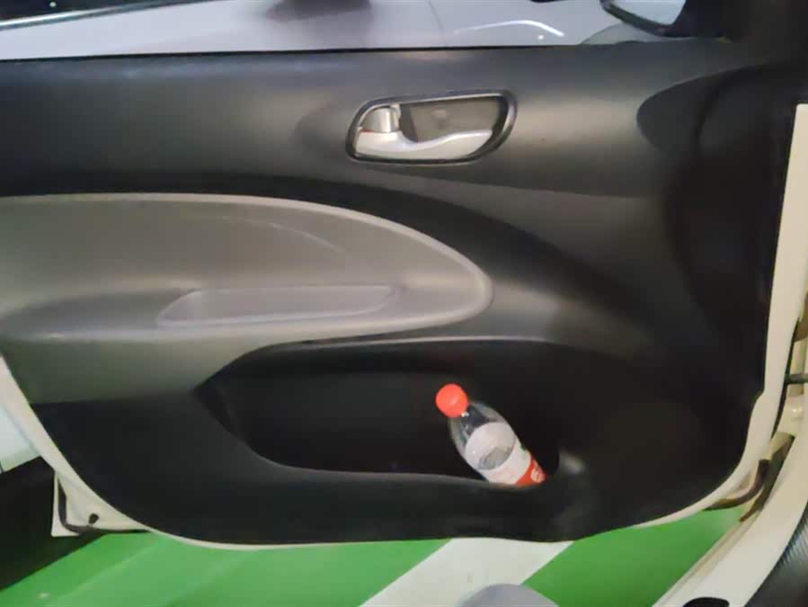 起亚 焕驰 2018 汽车图片 #8