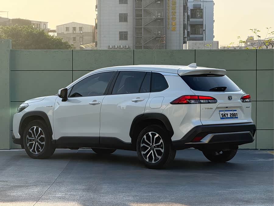 Toyota Frontlander 2024 #8 Toyota Frontlander 2024 immagine di auto #8