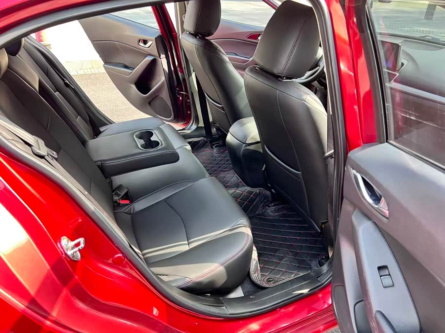 马自达 马自达3 昂克赛拉 2015 汽车图片 #8