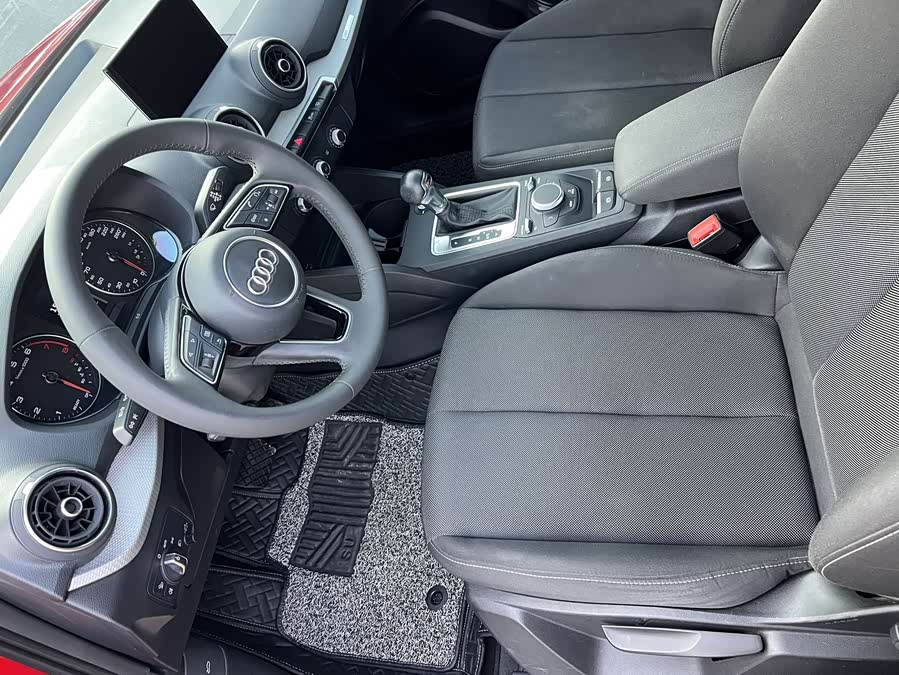 Audi Q2L 2021 #8 Audi Q2L 2021 immagine di auto #8