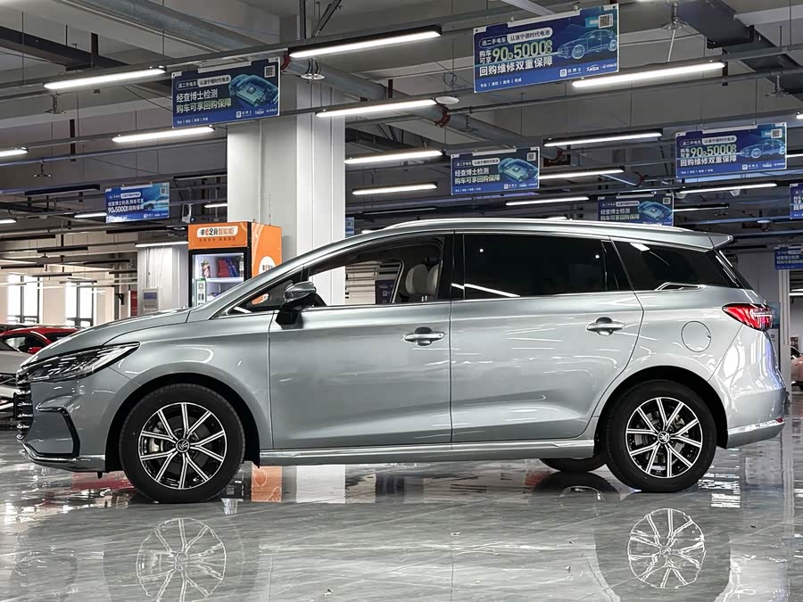 BYD Song MAX New Energy 2022 car image #8