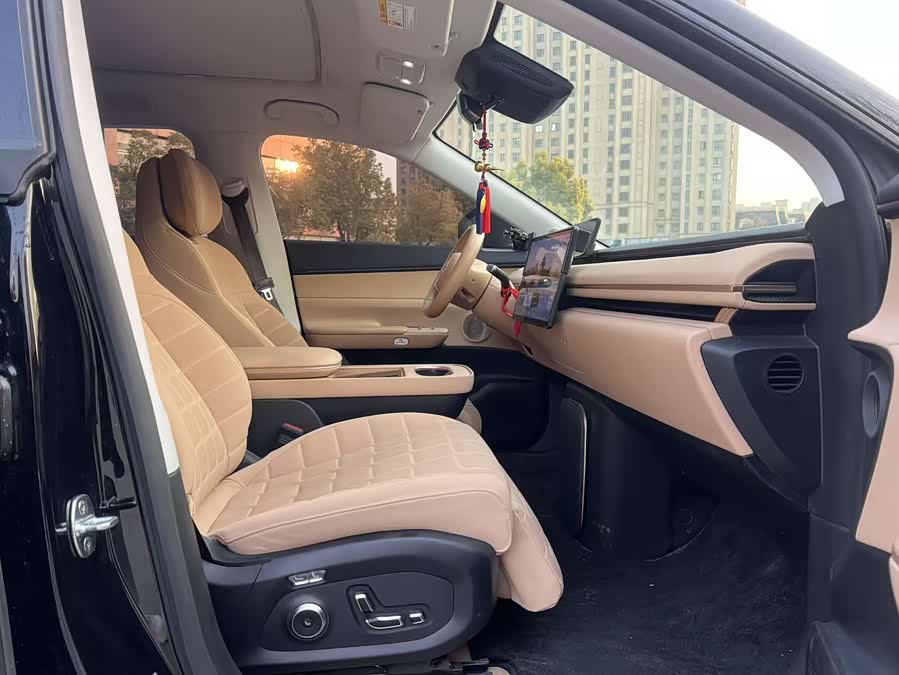 Exceed Stellar Era ET 2024 car image #8