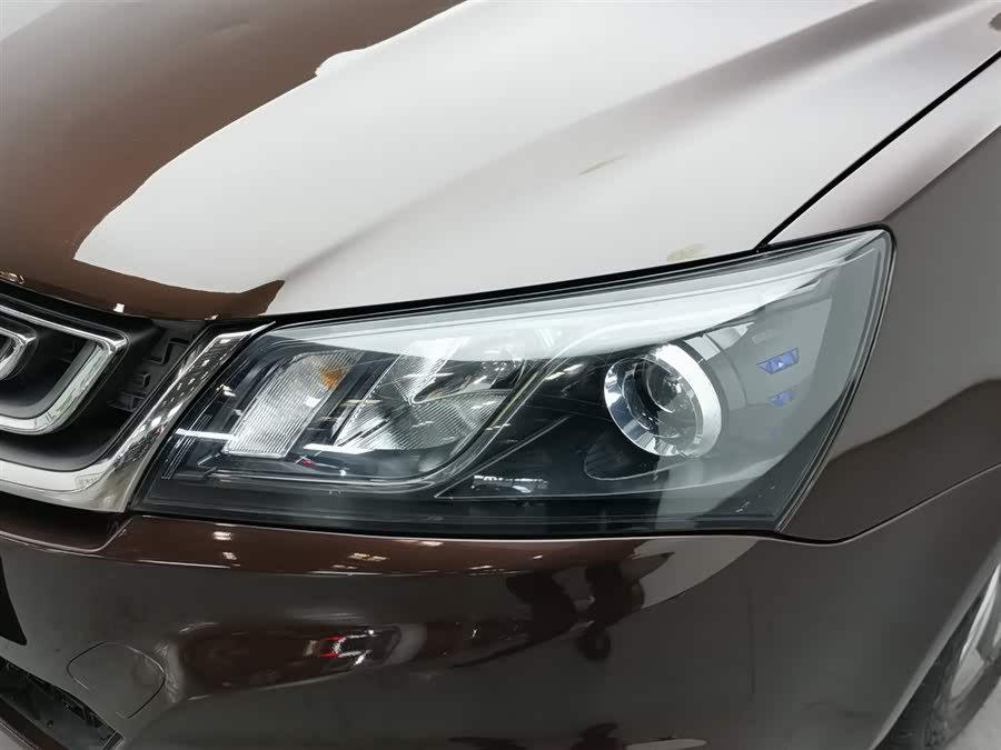 GEELY Emgrand 2017 car image #8
