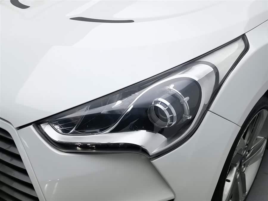 Hyundai Veloster 2013 #8 Hyundai Veloster 2013 car image #8