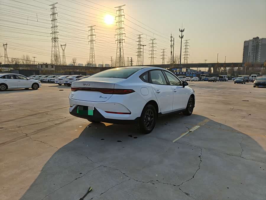 比亚迪 秦PLUS 2025 汽车图片 #8