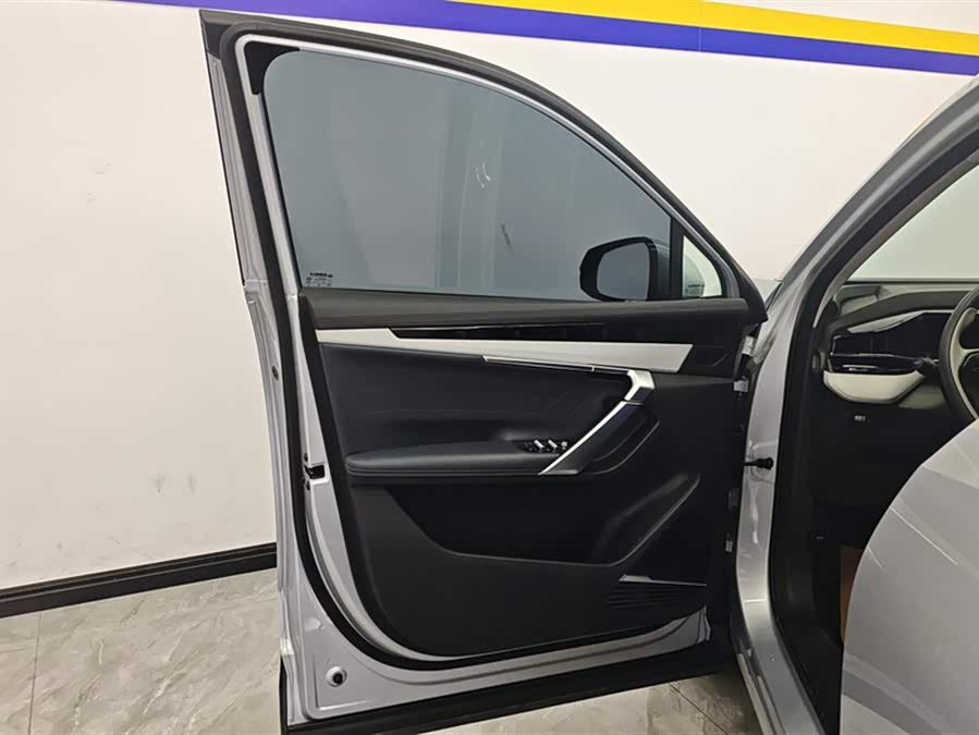 吉利汽车 博越L 2025 汽车图片 #8