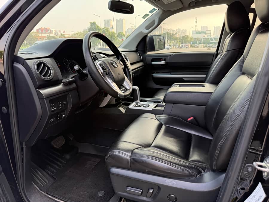 Toyota Tundra 2017 immagine di auto #8