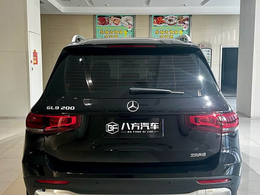 Mercedes-Benz GLB Class 2022 #8 Mercedes-Benz GLB Class 2022 immagine di auto #8