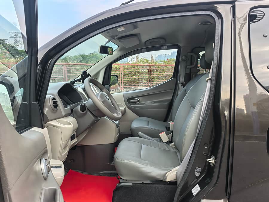 日产 日产NV200 2015 汽车图片 #8