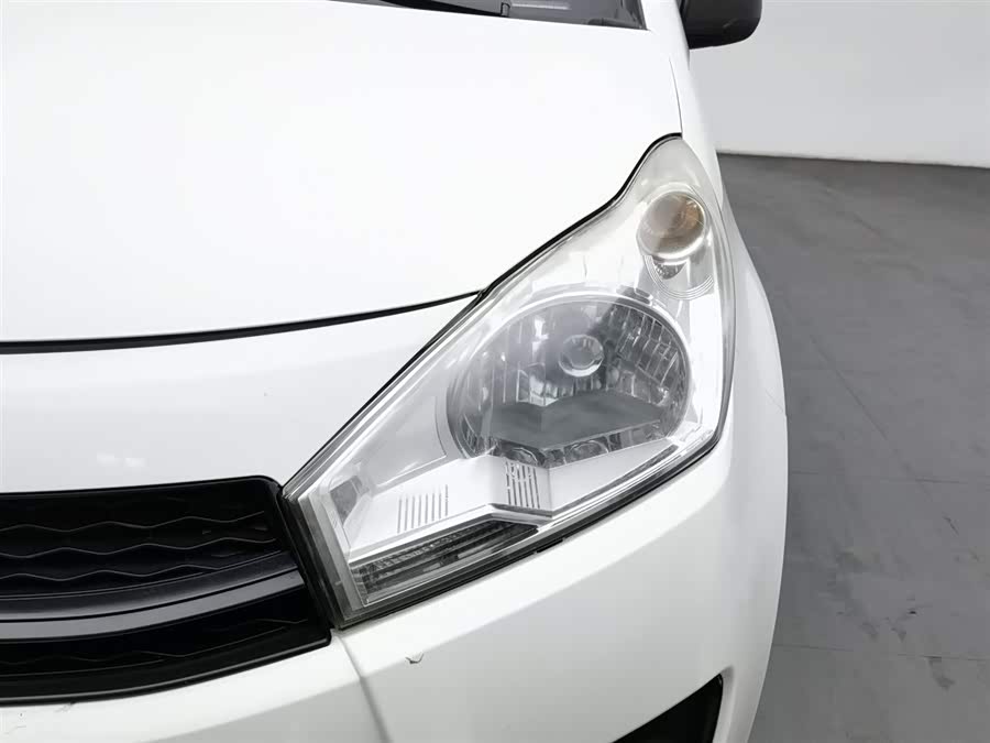 Suzuki 2014 car image #8