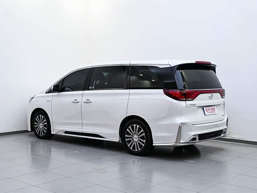 GAC Trumpchi M8 2022 #8 GAC Trumpchi M8 2022 car image #8