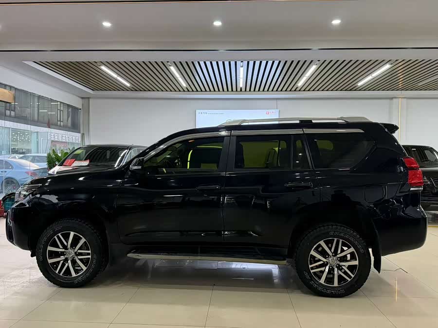 Toyota 2019 #8 Toyota 2019 car image #8