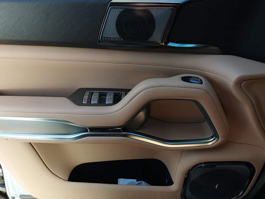 FangChengBao Leopard 8 2025 #8 FangChengBao Leopard 8 2025 car image #8