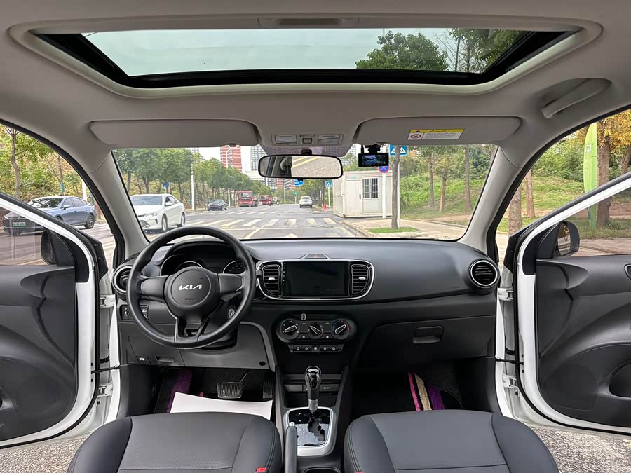 Kia Pegas 2021 image de voiture #8