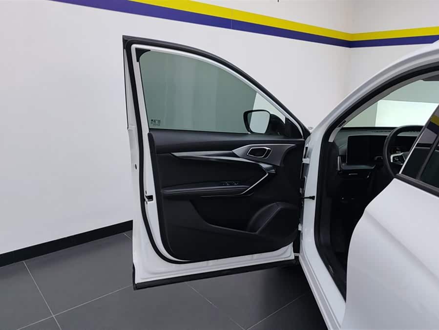 MG ONE 2023 car image #8