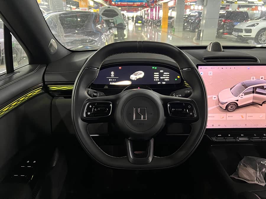 Zeekr 7X 2025 car image #8