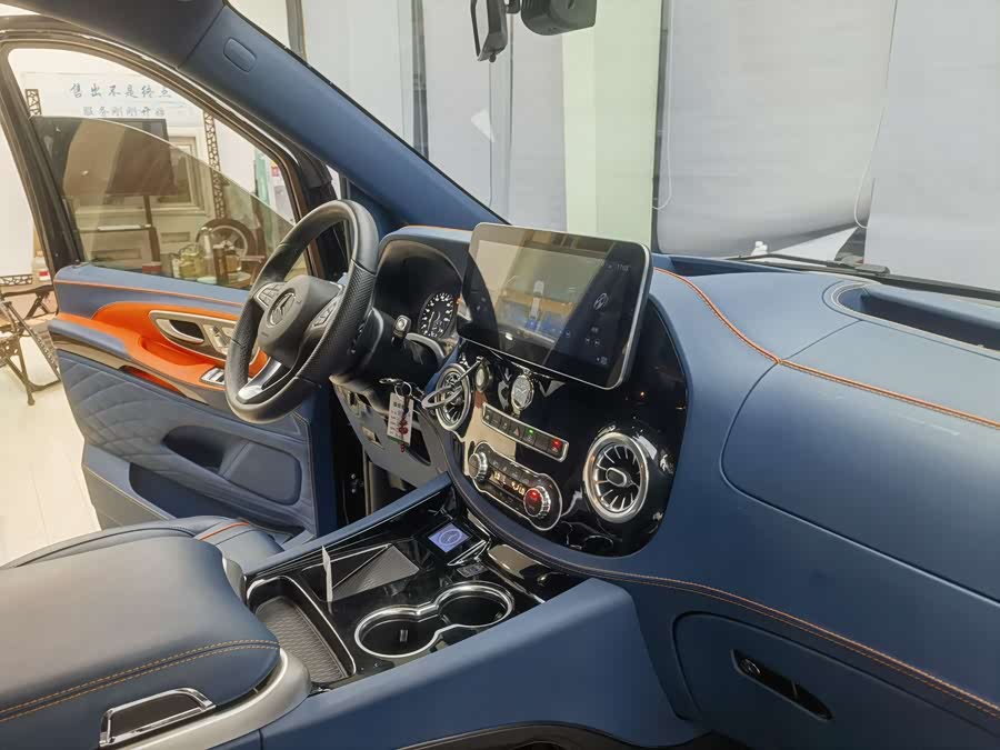 Mercedes-Benz Vito 2024 car image #8