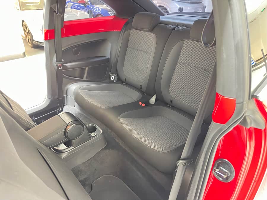 Volkswagen Beetle 2013 immagine di auto #8