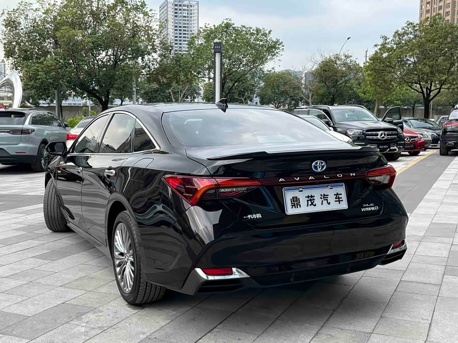 Toyota Avalon 2020 car image #8