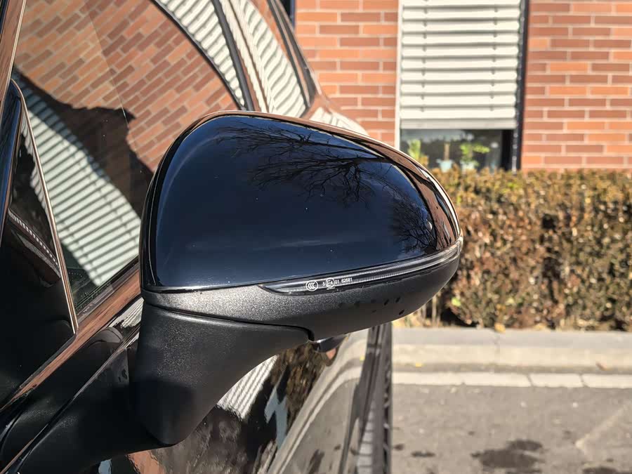 Mercedes-Benz GLC Coupe 2025 car image #8