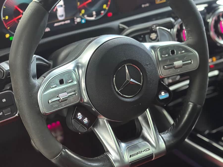 Mercedes-Benz CLA AMG 2021 صورة سيارة #8