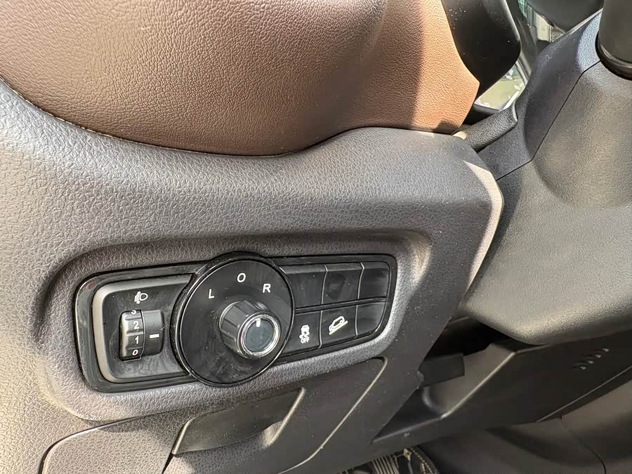 广汽传祺 传祺GS3 2018 汽车图片 #8