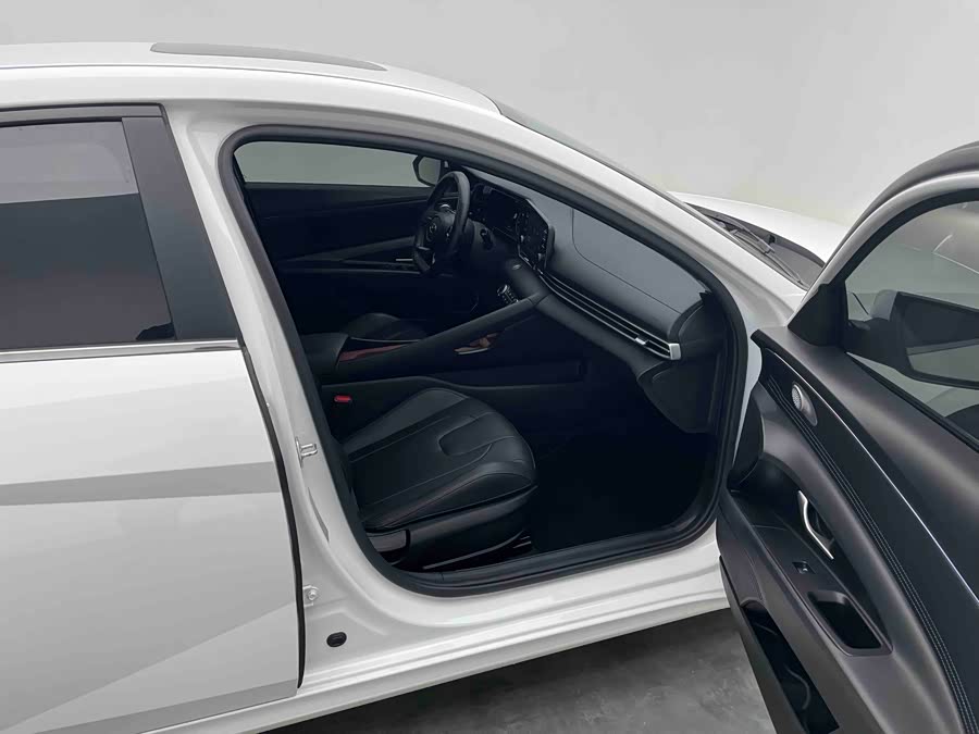 现代 伊兰特 2022 汽车图片 #8