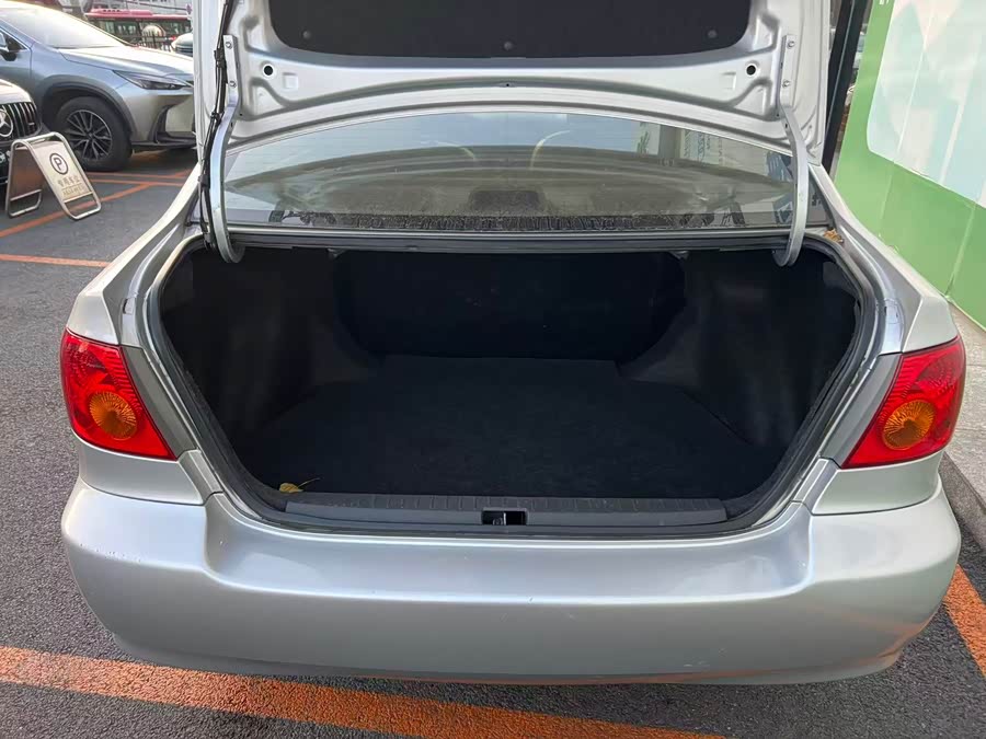 Toyota Corolla (Classic) 2009 immagine di auto #8