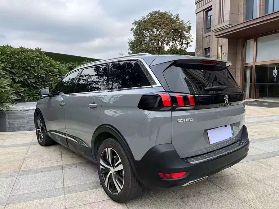 Peugeot 5008 2017 car image #8
