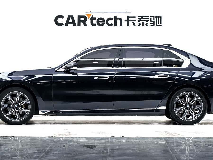 BMW 7 Series 2023 #8 BMW 7 Series 2023 car image #8